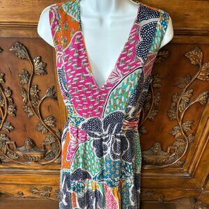 Diane von Furstenberg Dress Size 6 100% Silk Floral Colorful Midi V Neck